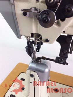 Máq.coser de columna con arrastre sincronizado WOEI RONG WR-9910-H 4.